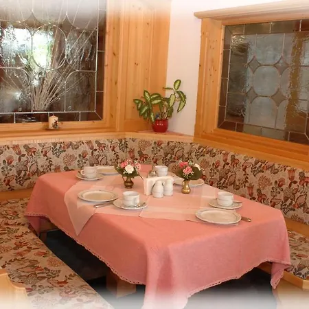 Haus Kirchblick 2* Lech am Arlberg