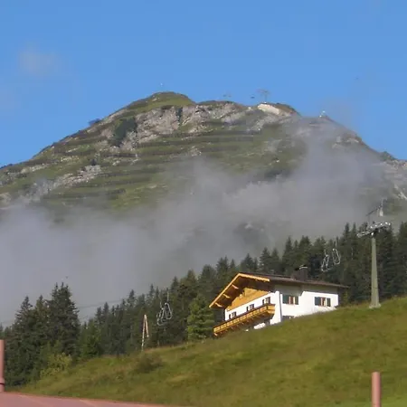 Haus Kirchblick Bed and Breakfast Lech am Arlberg